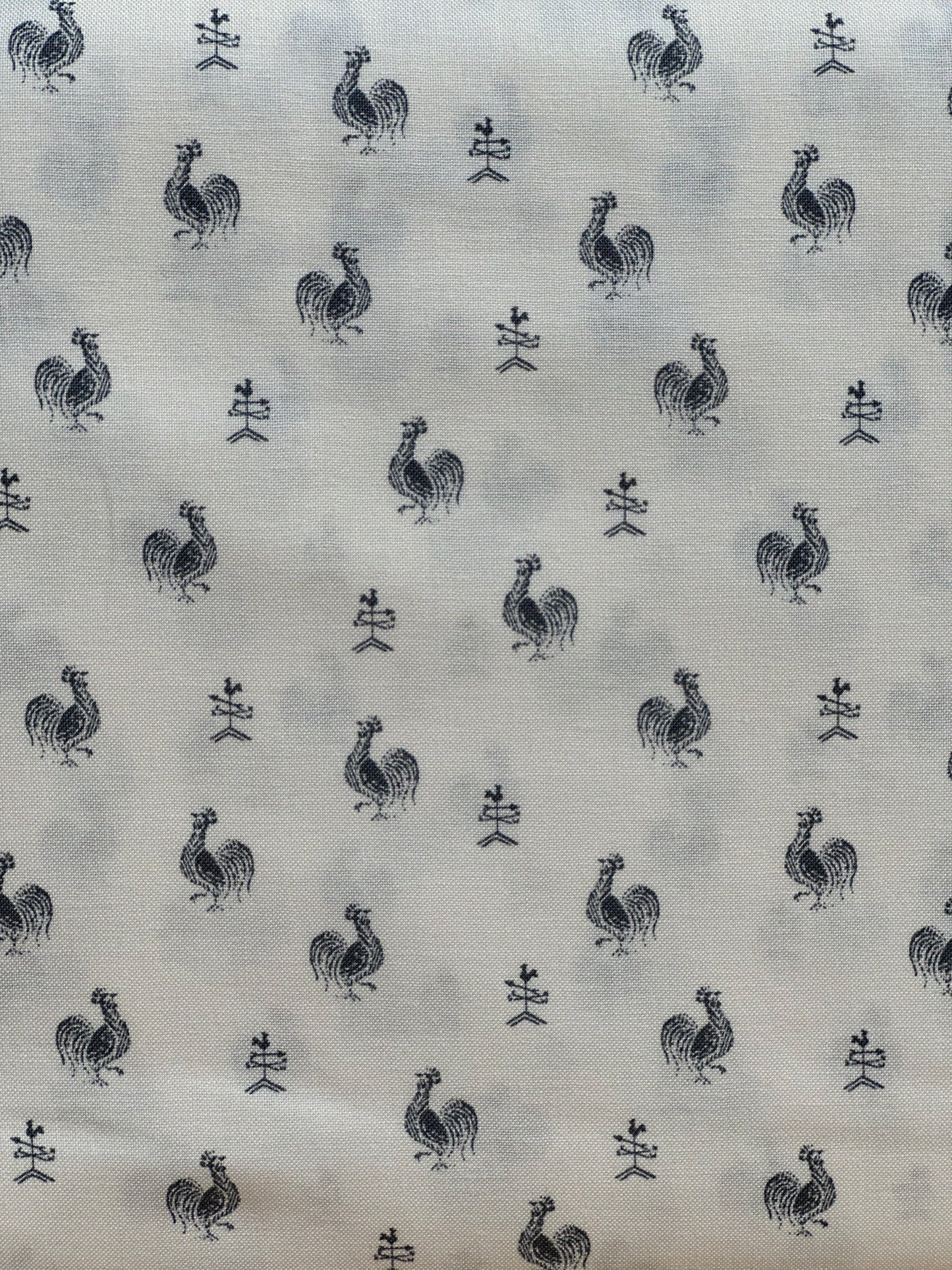 Sacramento 53416-5 Graphite Roosters on Cream