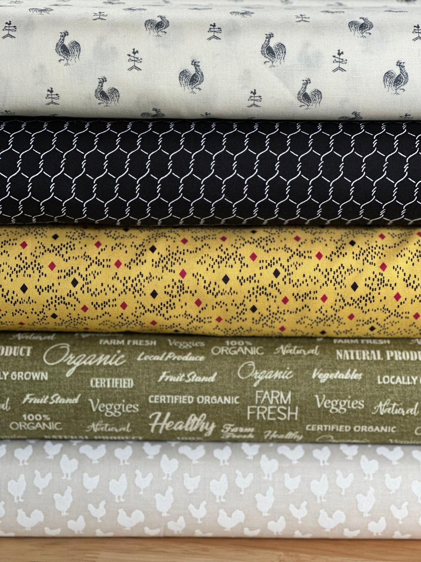 Chicken/Farmhouse Fat Quarter Bundle
