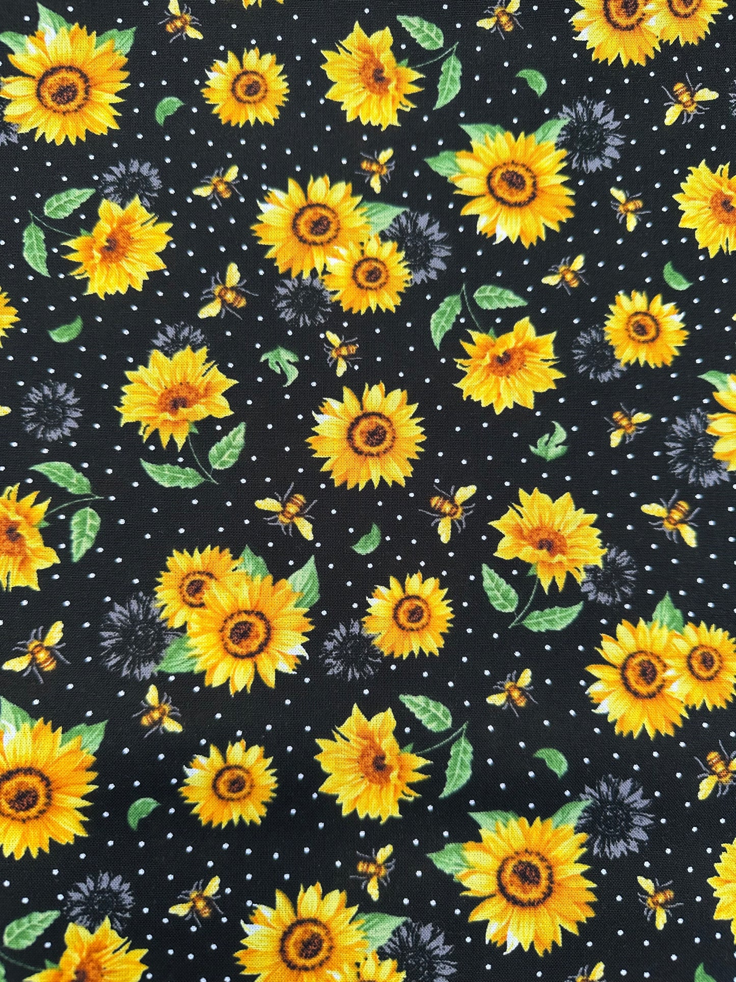 Hi Fashions Sunflowers and Bees Fabric Black Dot 1440