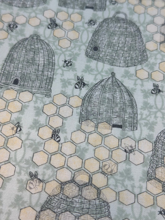 Sweet As Can Bee Hive & Honeycomb 78814 A62028