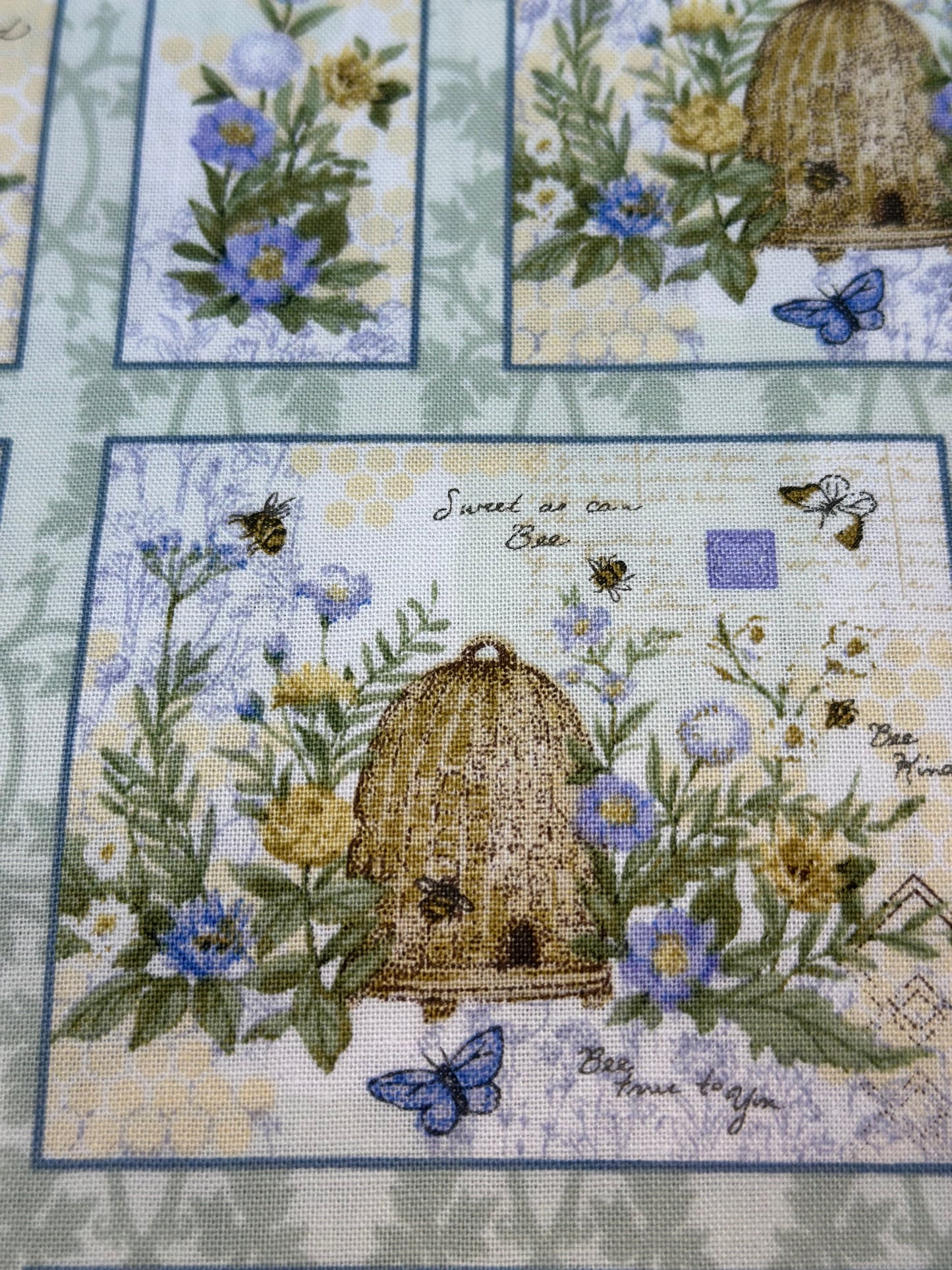 Sweet As Can Bee Patch 78817 A62028