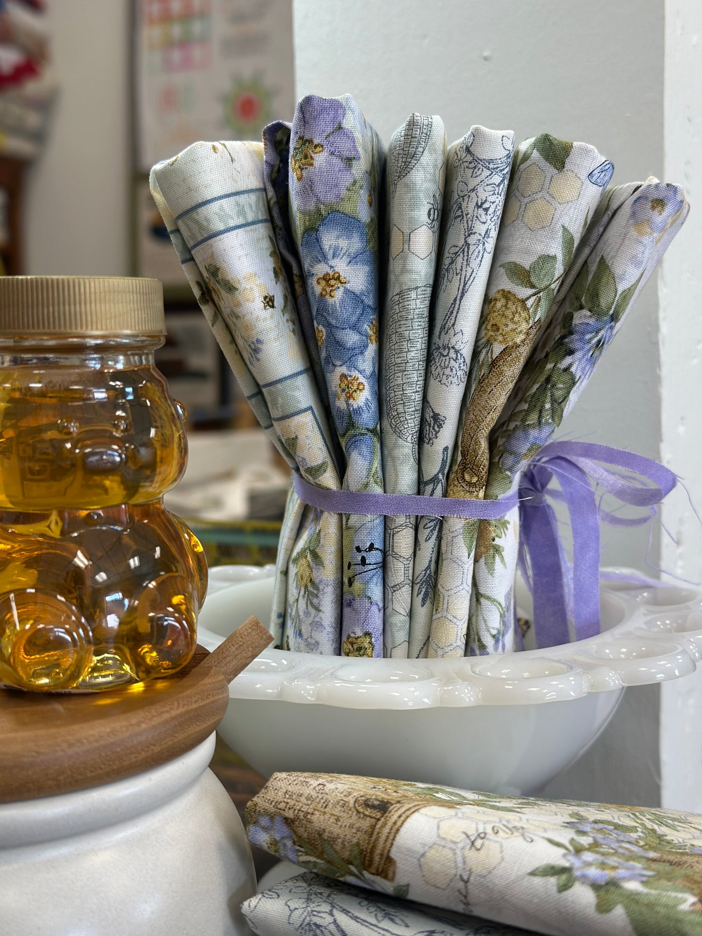 Sweet As Can Bee Fat Quarter Bundle