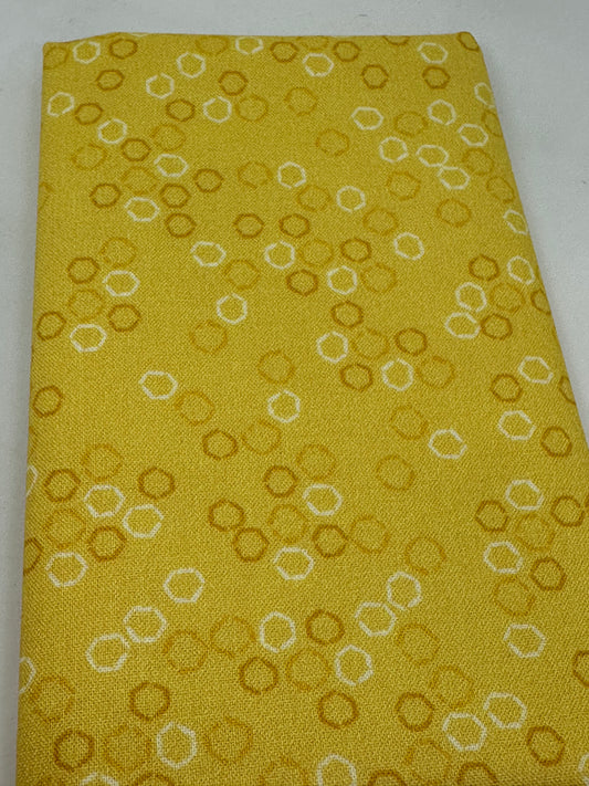 Sting Like A Bee STELLA D3278 Honeycomb Gold