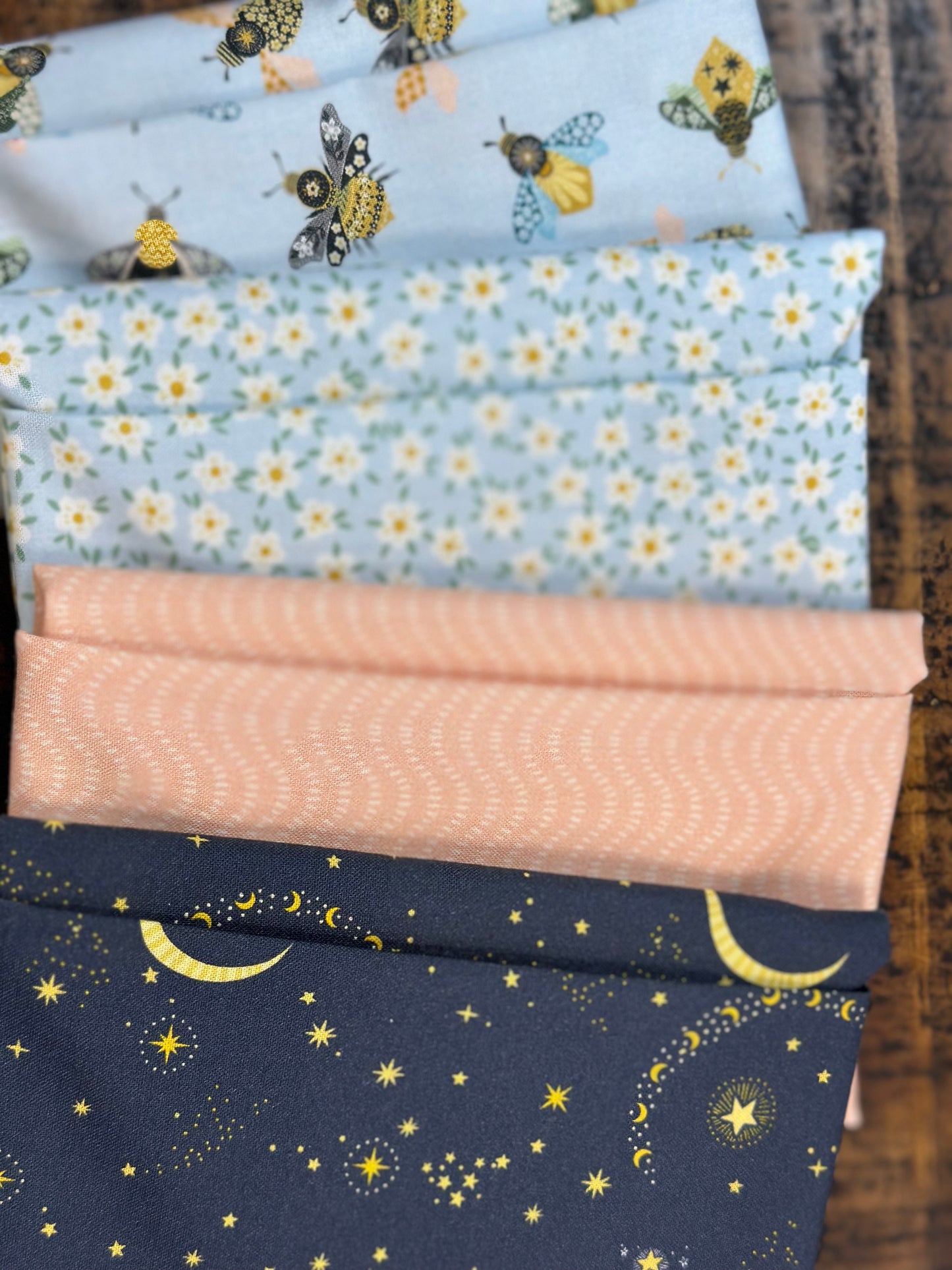 Sting Like A Bee  Fat Quarter bundle (8 fat quarters)