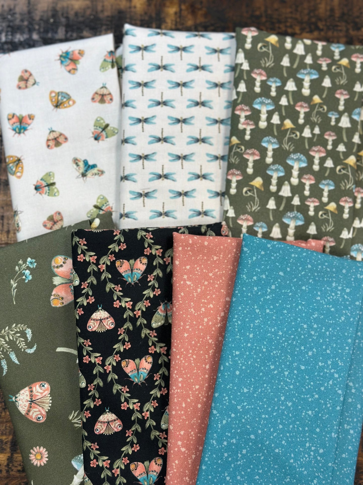 Moon Garden STELLA Fat Quarter Bundle (7 fat quarters)